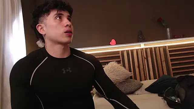 Snapshot of PaulEvens chatting on November 29, 2025, 1:25 pm PaulEvens online show from November 29, 2025, 1:25 pm