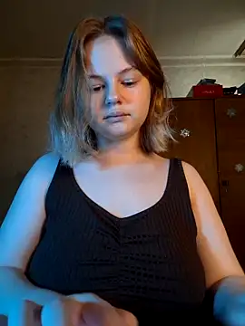 Snapshot of SlipperSherry chatting on October 6, 2025, 10:02 am SlipperSherry online show from October 6, 2025, 10:02 am