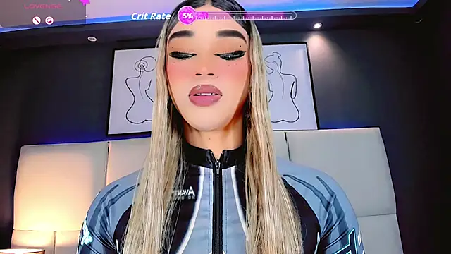 Valeriasmiithh online show from November 10, 2025, 9:03 pm