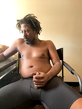 viceutk1 online show from October 22, 2025, 2:39 pm