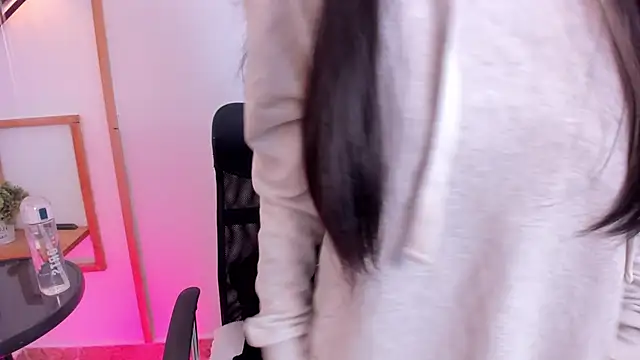 Snapshot of AliceSweet10 chatting on September 10, 2025, 4:12 am AliceSweet10 online show from September 10, 2025, 4:12 am