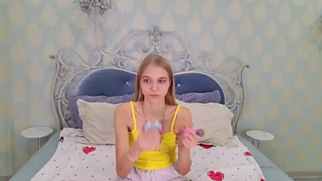 Snapshot of 4example_Chloe chatting on November 21, 2025, 10:36 am 4example Chloe online show from November 21, 2025, 10:36 am