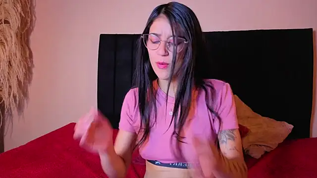 DanielaMonroe online show from November 12, 2025, 9:47 pm