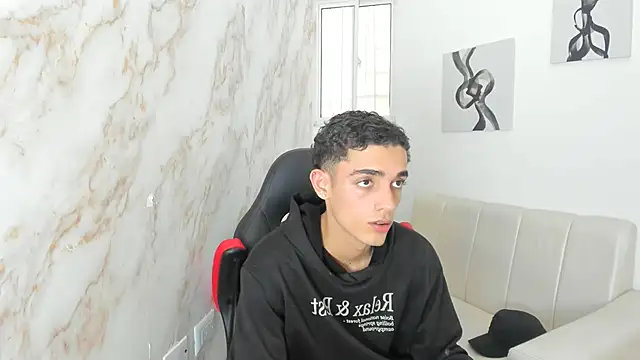 Snapshot of nathan_shimmer chatting on September 21, 2025, 8:43 pm nathan shimmer online show from September 21, 2025, 8:43 pm