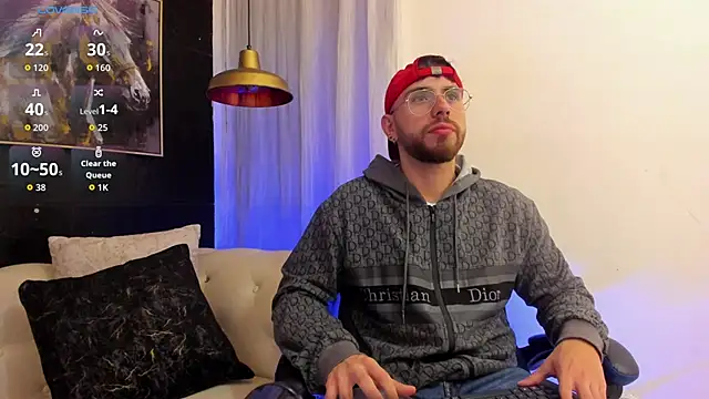 Maximo Wolff online show from October 19, 2025, 9:59 pm