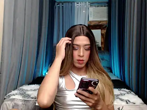 Yourscarlette Slut online show from November 7, 2025, 1:16 am