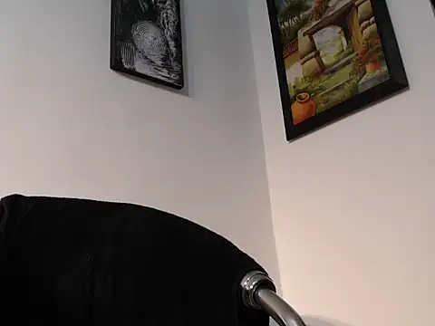 ElCaballeroNegro24 online show from September 26, 2025, 5:11 am