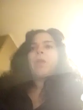 ITALIANASISIXX online show from January 24, 2025, 5:32 pm