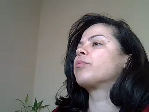 ITALIANASISIXX online show from March 8, 2025, 7:05 am