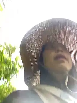 Lai005 online show from September 22, 2025, 8:05 am