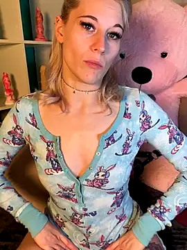 TheRealJessyLey online show from November 7, 2025, 8:09 pm