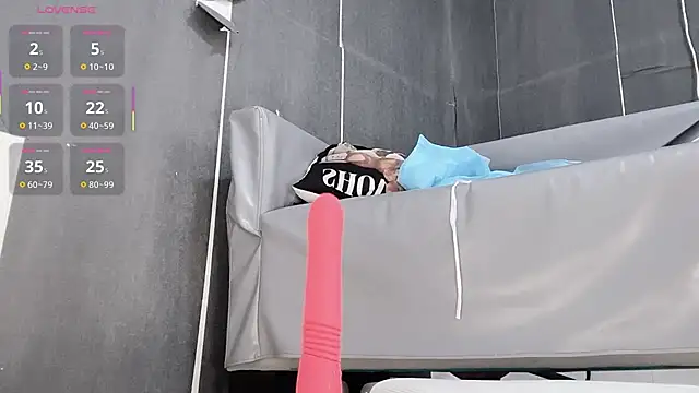 K1oO online show from November 14, 2025, 11:57 pm