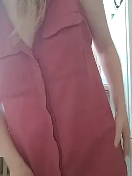 Moonolighta online show from November 11, 2025, 10:04 am