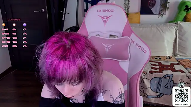 Snapshot of Lollyshy chatting on September 9, 2025, 12:59 pm Lollyshy online show from September 9, 2025, 12:59 pm