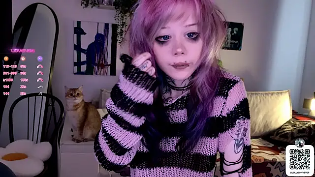 Snapshot of Lollyshy chatting on October 9, 2025, 10:57 am Lollyshy online show from October 9, 2025, 10:57 am