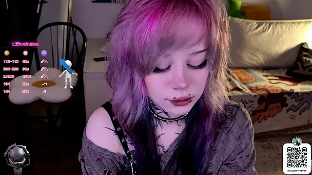 Snapshot of Lollyshy chatting on October 10, 2025, 11:09 am Lollyshy online show from October 10, 2025, 11:09 am