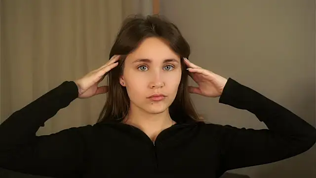 EthalFlowers online show from October 27, 2025, 1:09 am