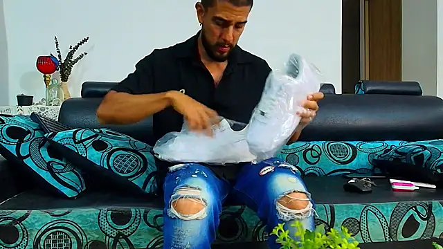 DaveSoldier online show from October 4, 2025, 4:54 am