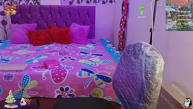 Snapshot of Estrella__sex chatting on November 30, 2025, 8:13 pm Estrella sex online show from November 30, 2025, 8:13 pm