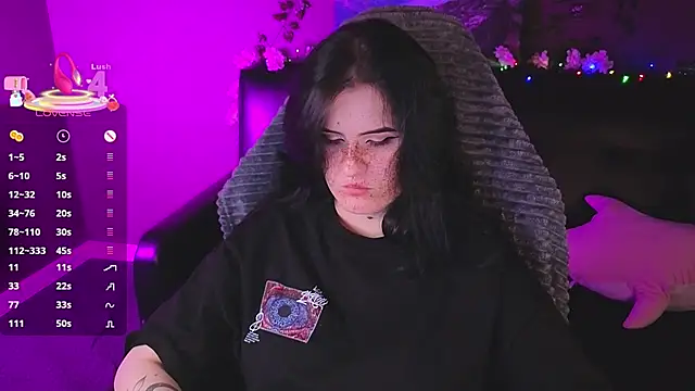 Dark Shine online show from October 21, 2025, 5:41 am