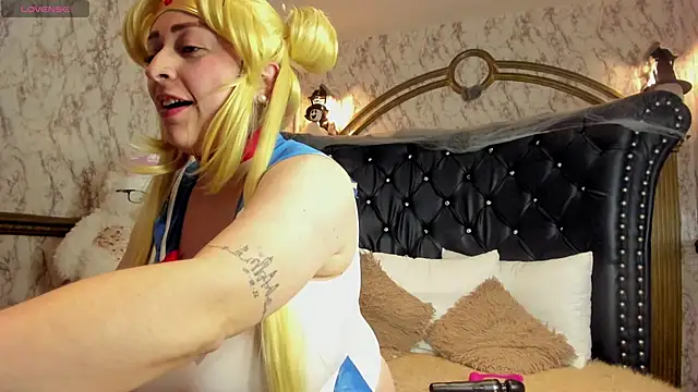 irenne wilsonn online show from October 31, 2025, 1:34 pm