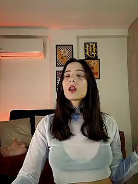 Snapshot of mishelkrave_ chatting on October 18, 2025, 1:08 am mishelkrave online show from October 18, 2025, 1:08 am