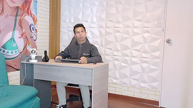 mabelineyesgreen303av online show from November 4, 2025, 1:05 am