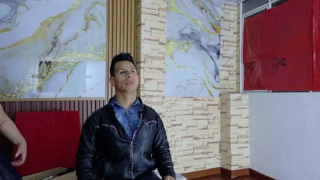 mabelineyesgreen303av online show from November 15, 2025, 3:59 am