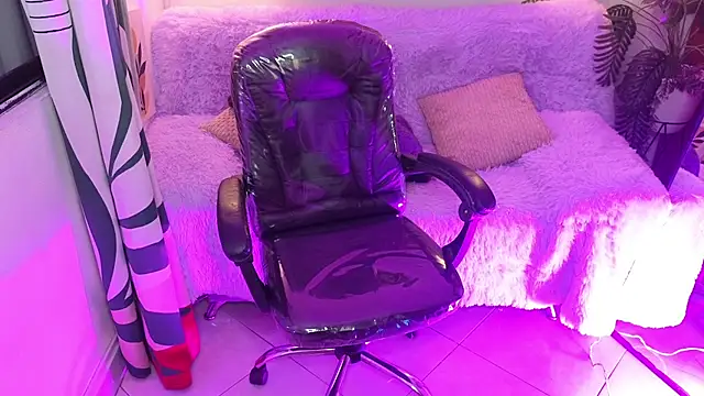 kathie lozada online show from September 18, 2025, 3:52 am