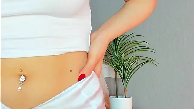 Snapshot of Forever_Smiler chatting on September 23, 2025, 9:01 am Forever Smiler online show from September 23, 2025, 9:01 am