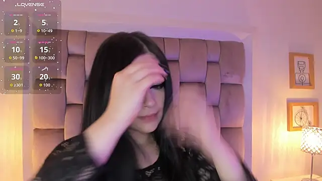 Snapshot of Dannika07 chatting on November 8, 2025, 2:56 am Dannika07 online show from November 8, 2025, 2:56 am