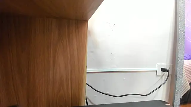 emma  rose1 online show from September 10, 2025, 3:06 am