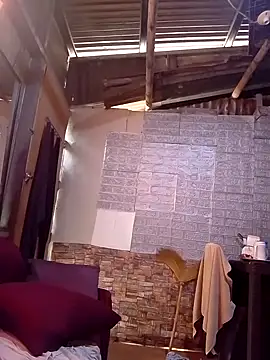 Snapshot of SexyHottMom chatting on October 11, 2025, 12:21 am SexyHottMom online show from October 11, 2025, 12:21 am