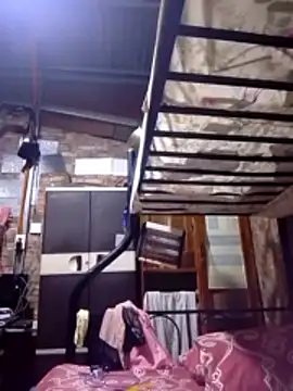 Snapshot of SexyHottMom chatting on November 28, 2025, 11:46 am SexyHottMom online show from November 28, 2025, 11:46 am