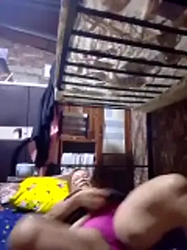 Snapshot of SexyHottMom chatting on December 15, 2025, 6:17 am SexyHottMom online show from December 15, 2025, 6:17 am