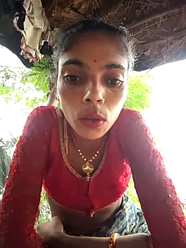 Snapshot of Sonam_mehta chatting on October 28, 2025, 1:42 am Sonam mehta online show from October 28, 2025, 1:42 am