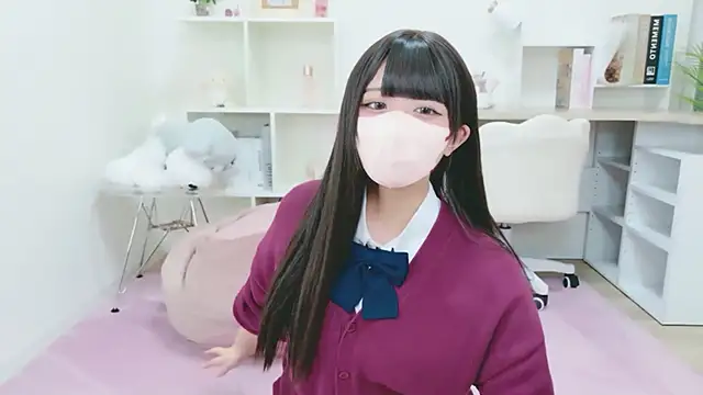 Snapshot of Reina_Fcup chatting on October 20, 2025, 11:10 am Reina Fcup online show from October 20, 2025, 11:10 am