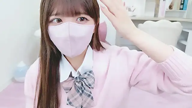 Snapshot of Reina_Fcup chatting on November 14, 2025, 12:48 pm Reina Fcup online show from November 14, 2025, 12:48 pm