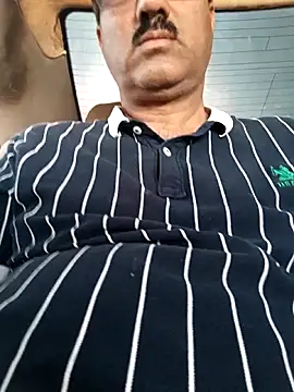 moonflower25 online show from September 25, 2025, 12:09 pm