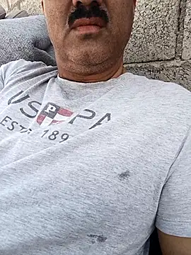 moonflower25 online show from October 2, 2025, 4:41 am