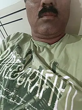 moonflower25 online show from October 14, 2025, 6:20 pm