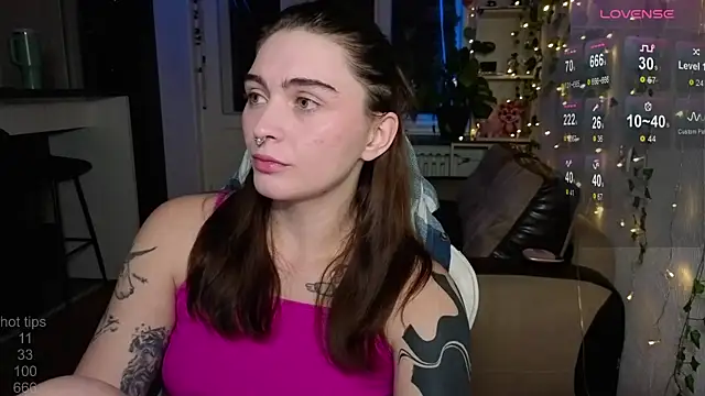 dorfmatratze   online show from November 14, 2025, 5:33 pm