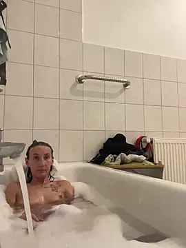 Emilia Mausi online show from September 12, 2025, 7:58 pm