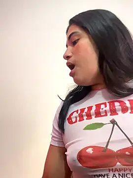 alice shyness online show from November 10, 2025, 7:13 pm