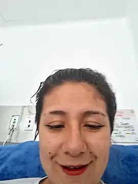 Snapshot of CAROLINE__07 chatting on October 9, 2025, 7:01 pm CAROLINE 07 online show from October 9, 2025, 7:01 pm