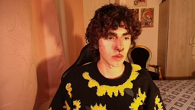 Snapshot of Nude_Boy18 chatting on November 1, 2025, 6:26 am Nude Boy18 online show from November 1, 2025, 6:26 am