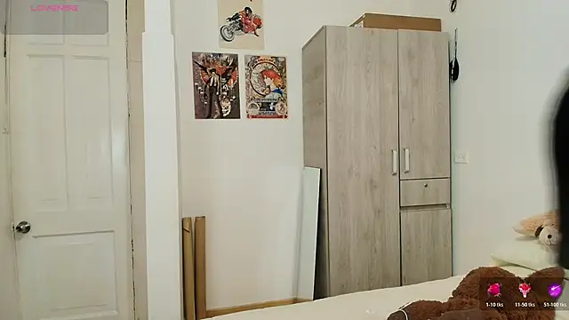 Snapshot of Nude_Boy18 chatting on November 9, 2025, 1:04 am Nude Boy18 online show from November 9, 2025, 1:04 am