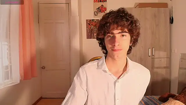 Snapshot of Nude_Boy18 chatting on November 23, 2025, 9:25 pm Nude Boy18 online show from November 23, 2025, 9:25 pm