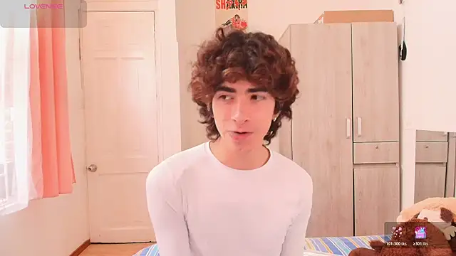 Snapshot of Nude_Boy18 chatting on November 26, 2025, 3:57 pm Nude Boy18 online show from November 26, 2025, 3:57 pm