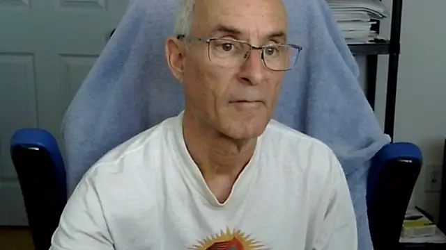 funone1999 online show from October 29, 2025, 6:20 pm